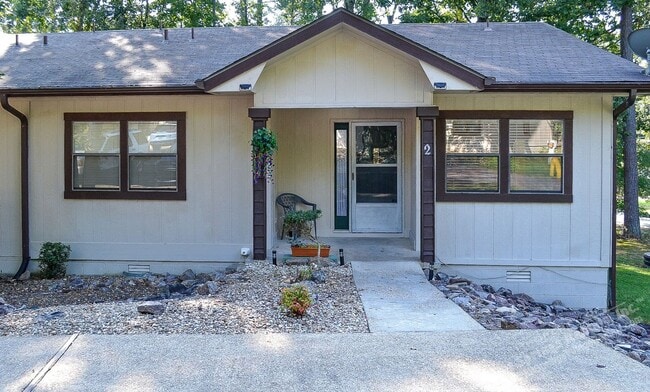 property at 2 Dulzura Ln