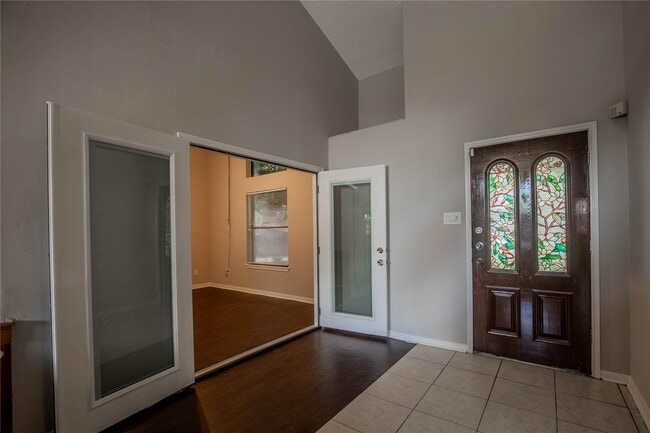 property at 10106 Lost Trail St