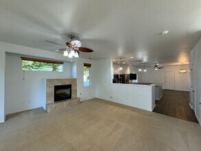 4332 Edgewater Blvd NE in Lacey, WA - Building Photo - Building Photo