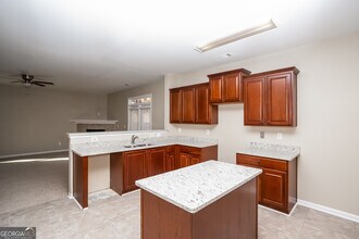 2196 Greenwood Meadows Ln in Douglasville, GA - Building Photo - Building Photo