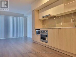 138-3138 Downes St in Toronto, ON - Building Photo - Building Photo