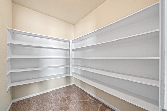 property at 13914 Juniper Bend Ln