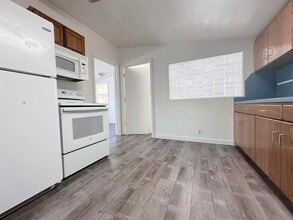 23 N Tremont St in Tremonton, UT - Building Photo - Building Photo