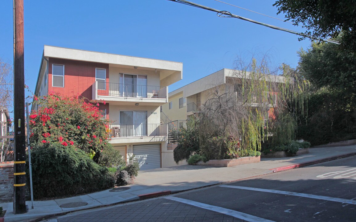 2709-2711 4th St in Santa Monica, CA - Building Photo