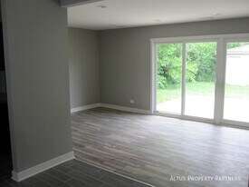 16535 Spaulding Ave in Markham, IL - Building Photo