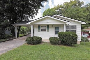 1516 Stoddard St in Cape Girardeau, MO - Building Photo