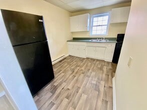 100 Carter Dr in Princeton, WV - Building Photo - Building Photo