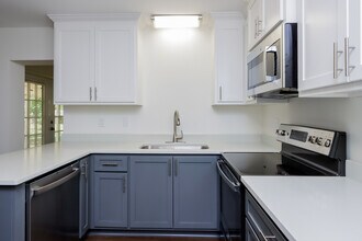 101 Montview Ct in Prattville, AL - Building Photo - Building Photo