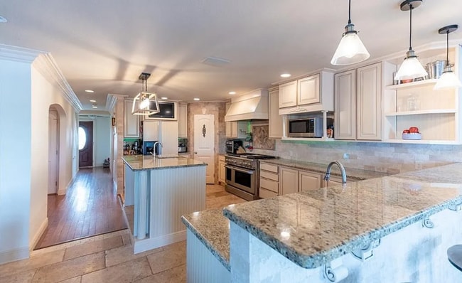 property at 54417 LA-433