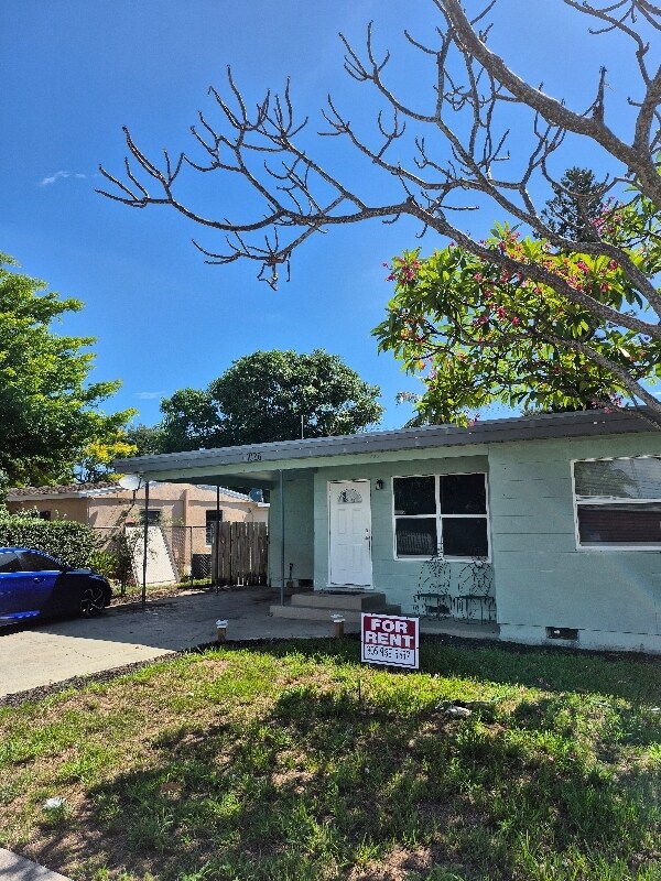1028 S K St in Lake Worth Beach, FL - Building Photo - Building Photo