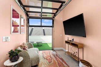 1708 8th Ave S in Nashville, TN - Building Photo - Building Photo