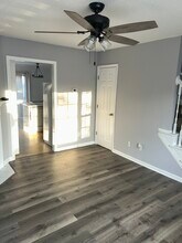 3923 Sterling Pointe Dr, Unit MM1 in Winterville, NC - Building Photo - Building Photo