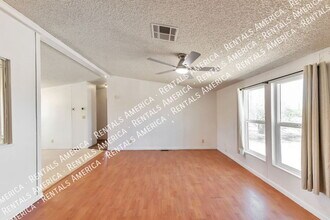 13320 W El Lobo Rd in Tucson, AZ - Building Photo - Building Photo