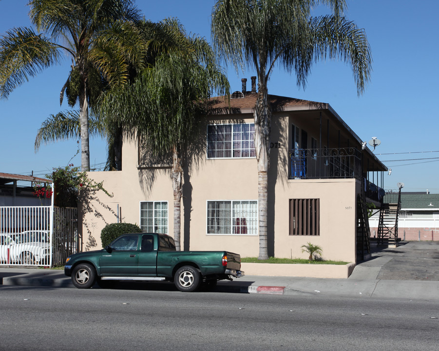 5071 Gage Ave in Bell, CA - Building Photo