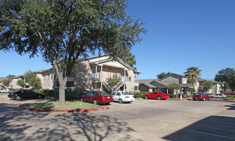 Meadows on Blue Bell Apartments