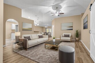 1528 Vista Lake Cir in Melbourne, FL - Building Photo - Building Photo