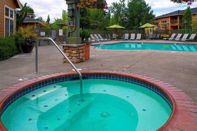 Aspen Highlands in Gresham, OR - Foto de edificio