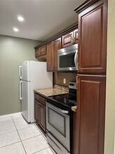 9971 Twin Lakes Dr in Coral Springs, FL - Building Photo - Building Photo