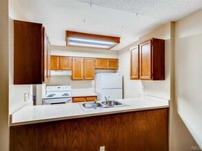 14740 E Kentucky Dr in Aurora, CO - Building Photo - Building Photo