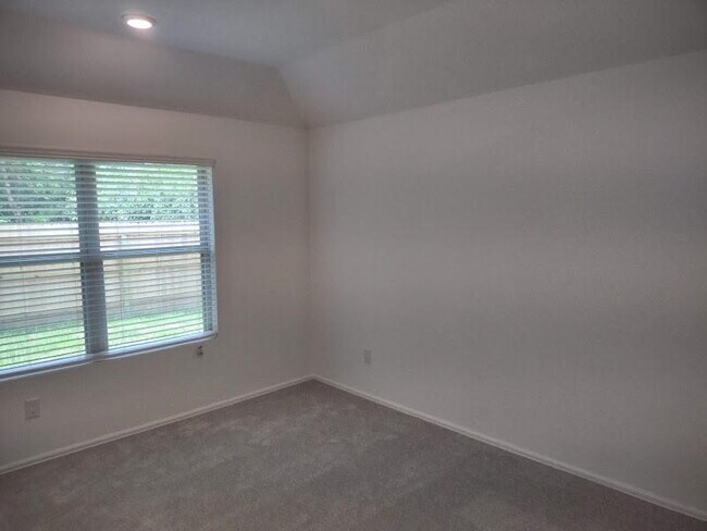 property at 1420 Cantabria Ct