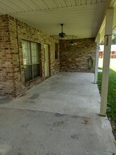 243 Martin Luther King Jr St in Independence, LA - Foto de edificio - Building Photo