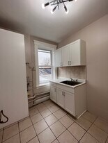 487 Kennedy Blvd, Unit 7