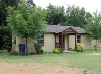 Building Photo - 2021 E Broadway Ave Apartments in Forrest City, Arkansas