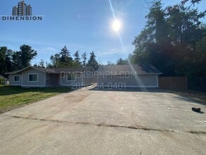 7536 E McKinley Ave in Tacoma, WA - Building Photo - Building Photo