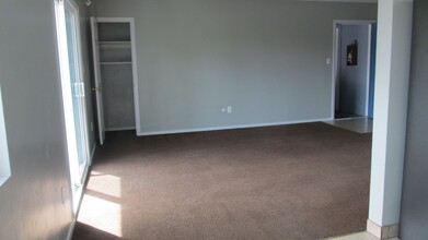 1411-1417 Holly Ave in Imperial Beach, CA - Building Photo - Building Photo