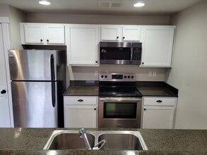 9152 184th Avenue East in Bonney Lake, WA - Building Photo - Building Photo