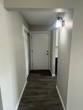 926 Westbrooke Way in Hopkins, MN - Building Photo - Building Photo