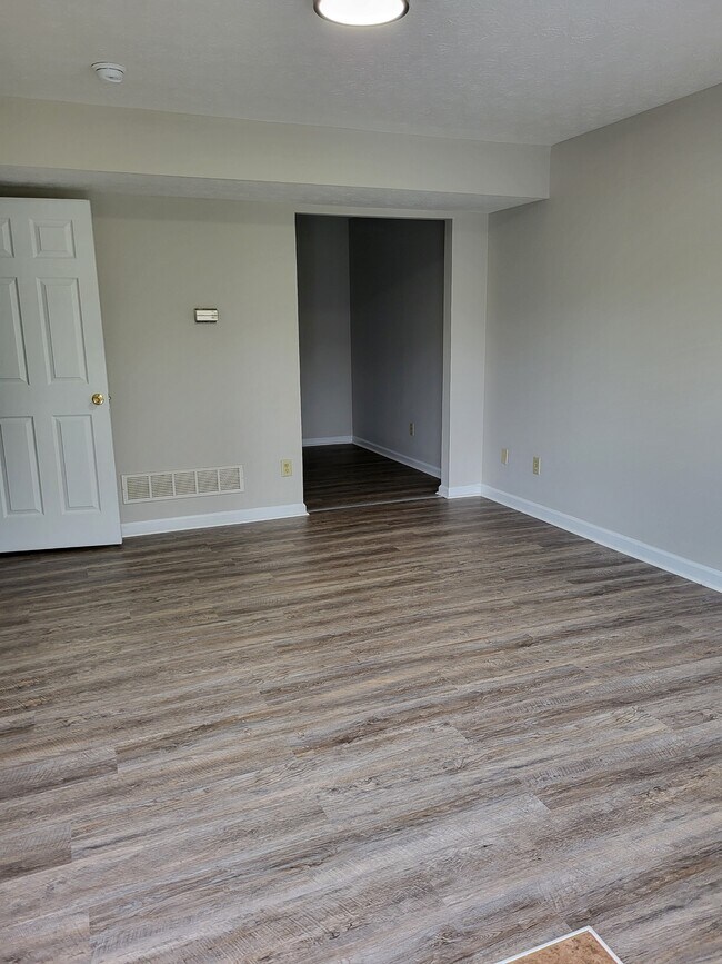 104 Kayla Dr in Berea, KY - Building Photo - Building Photo