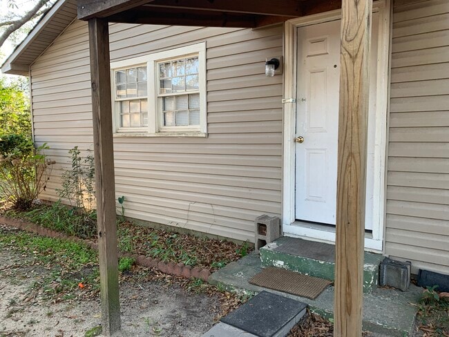 property at 214 S George St