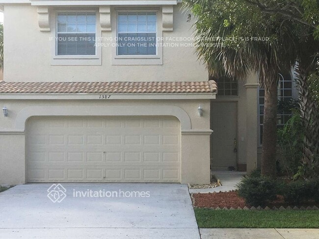 property at 1587 Briar Oak Dr