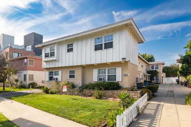 11641 National Blvd in Los Angeles, CA - Building Photo - Building Photo
