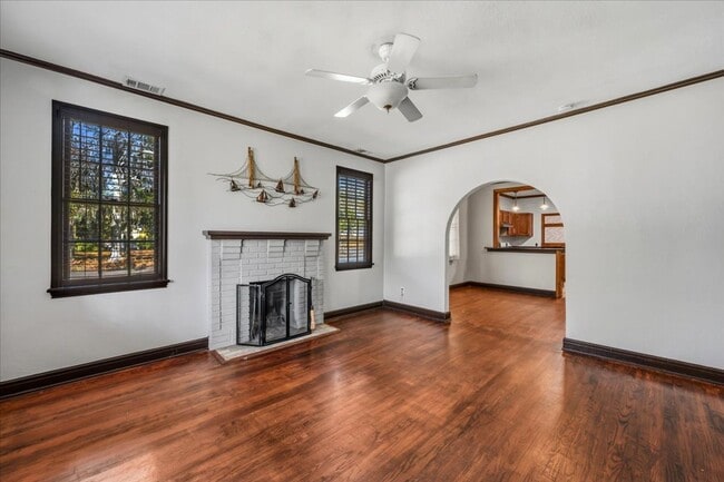 20 W 52nd St in Savannah, GA - Building Photo - Building Photo