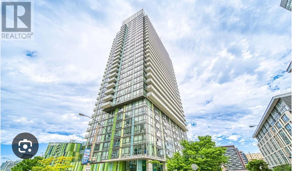 170-1170 Fort York Blvd in Toronto, ON - Building Photo