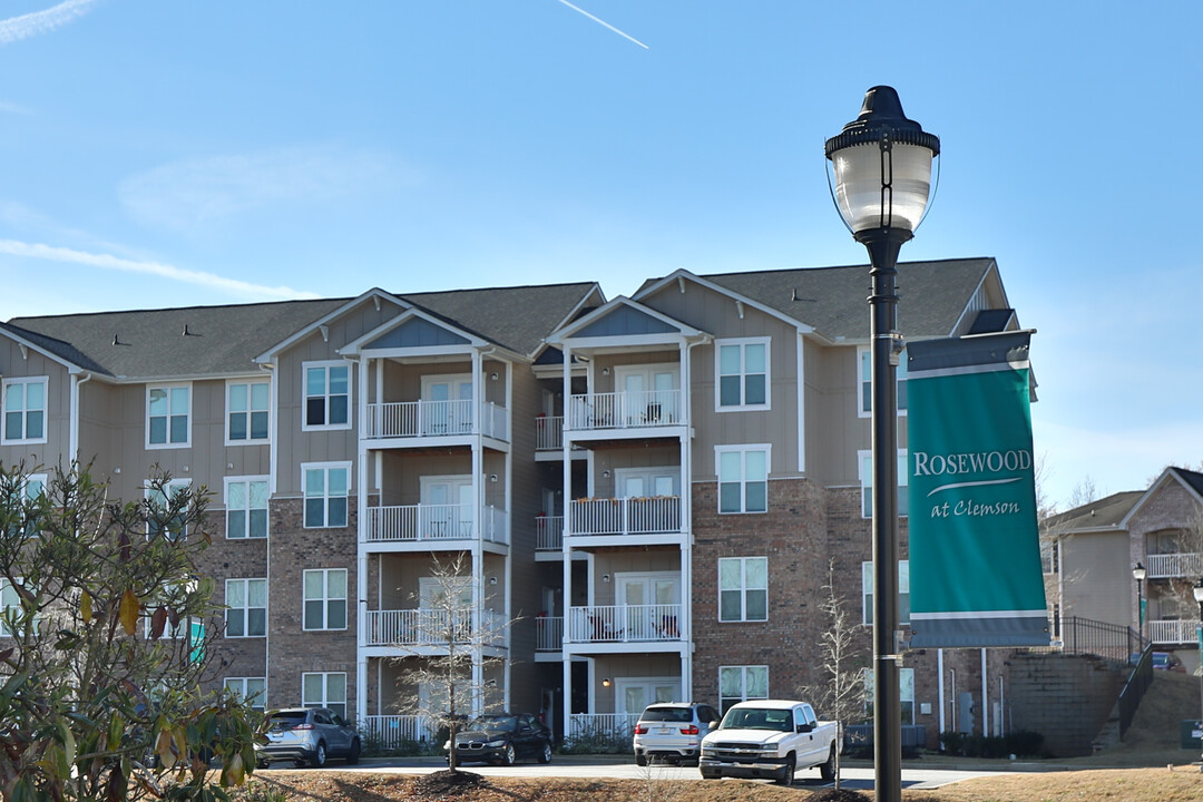 Rosewood at Clemson in Central, SC - Foto de edificio