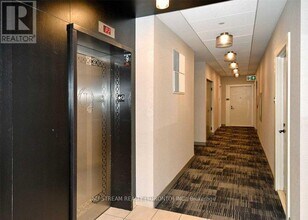 4699-4699 Glen Erin Dr in Mississauga, ON - Building Photo - Building Photo