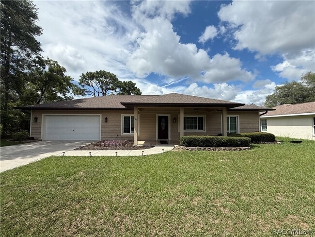 property at 3047 W Kirkwood Pl