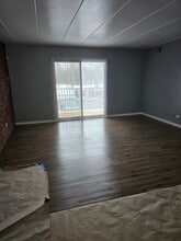 17001 Albany Ave in Hazel Crest, IL - Building Photo - Building Photo