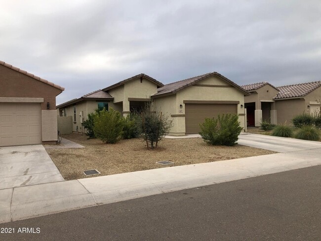 8457 N 61st Ln in Glendale, AZ - Building Photo - Building Photo