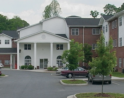 Clear Brook Apartments in Lynchburg, VA - Building Photo