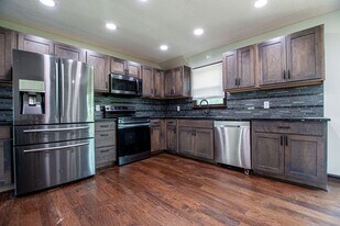 12111 Miami St in Omaha, NE - Building Photo