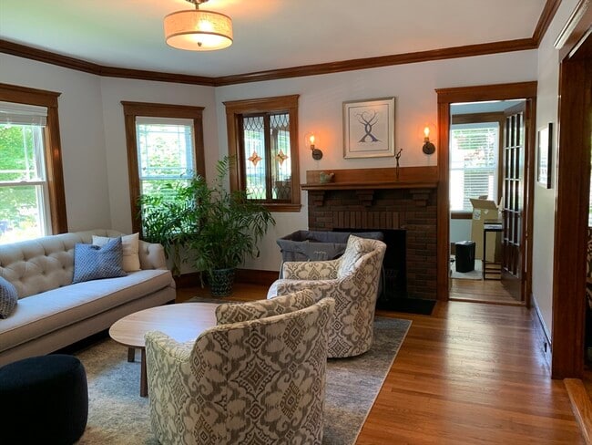 91 Dunster Rd, Unit 1
