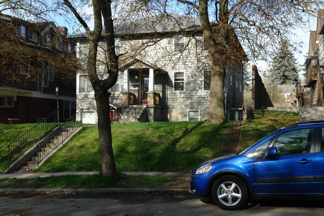 424 S Hemlock St in Spokane, WA - Building Photo - Building Photo