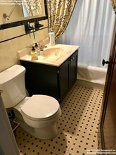 14 Mount Ida St, Unit 8 in Newton, MA - Building Photo - Building Photo