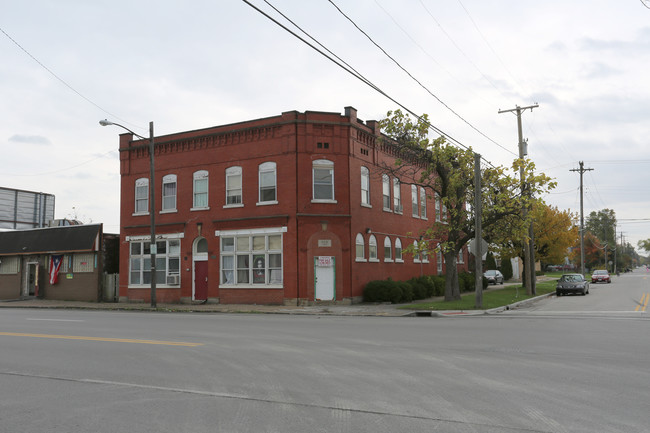 Hering Bldg in Lorain, OH - Building Photo - Primary Photo