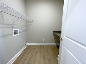 4286 Tisbury Ln in Hamburg, NY - Foto de edificio - Building Photo