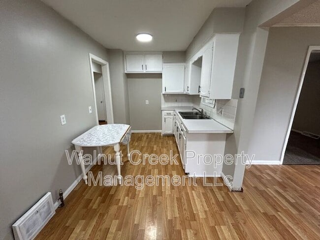 1220 Root Rd in Lorain, OH - Building Photo - Building Photo